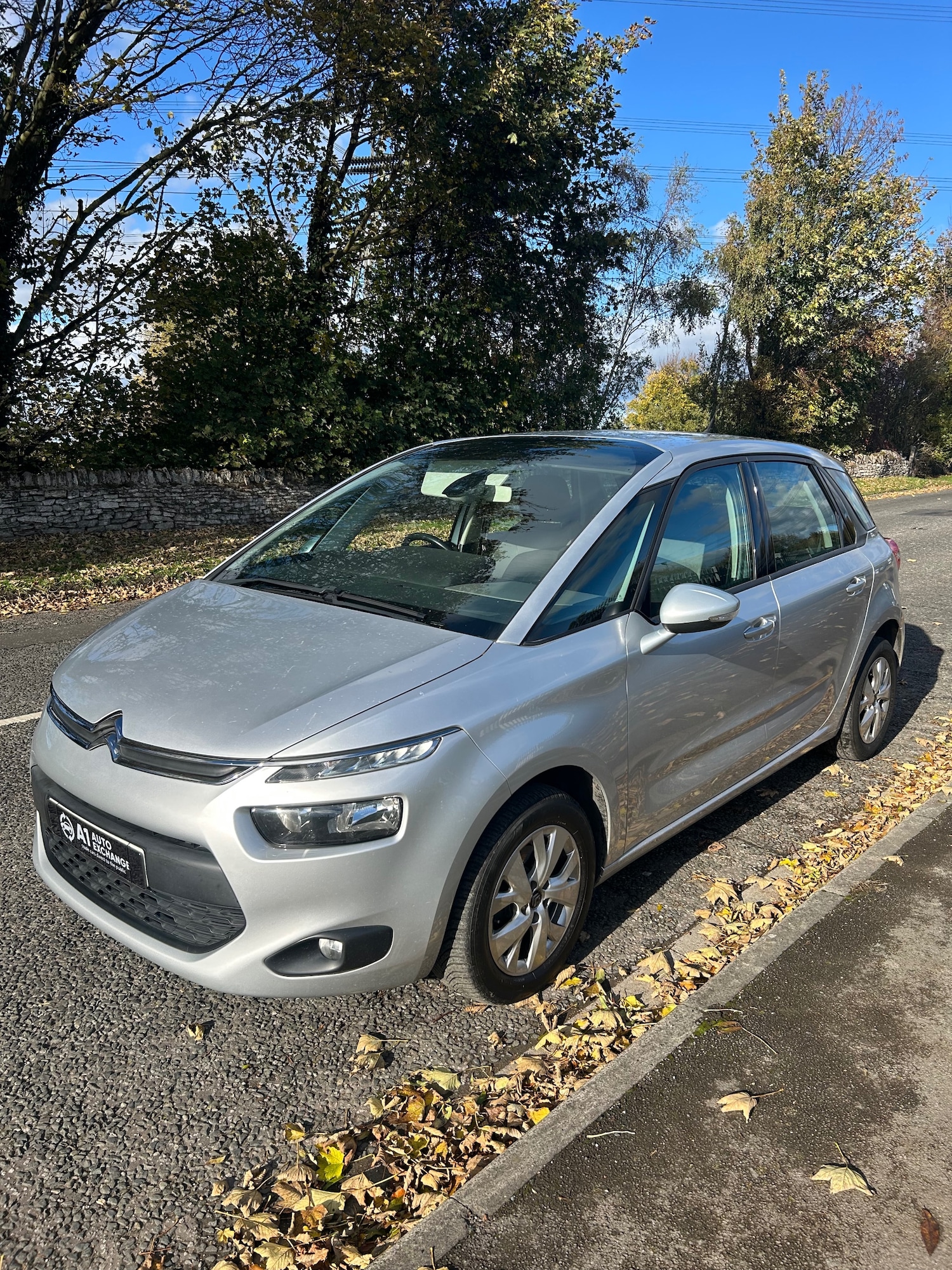 Used Citroen C4 Picasso 2015 for sale - 76374328: Photo 2