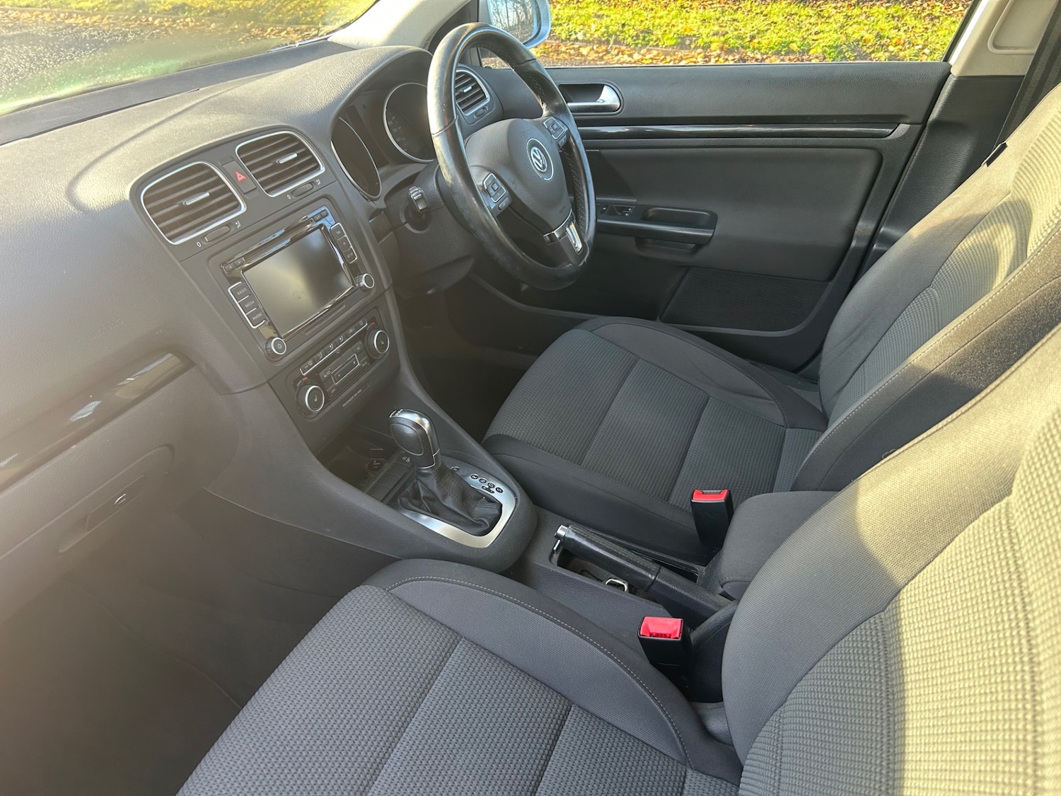 Used Volkswagen Golf 2011 for sale - 76931574: Photo 12