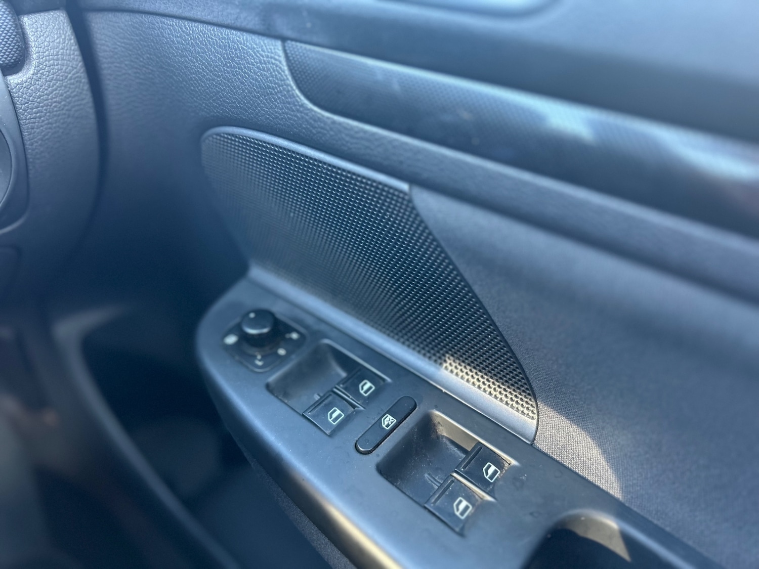 Used Volkswagen Golf 2011 for sale - 76931574: Photo 19