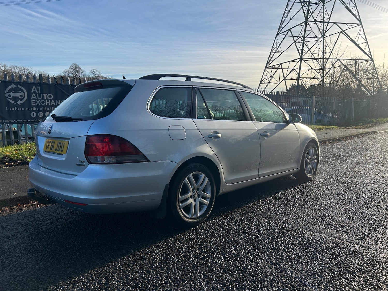 Used Volkswagen Golf 2011 for sale - 76931574: Photo 6