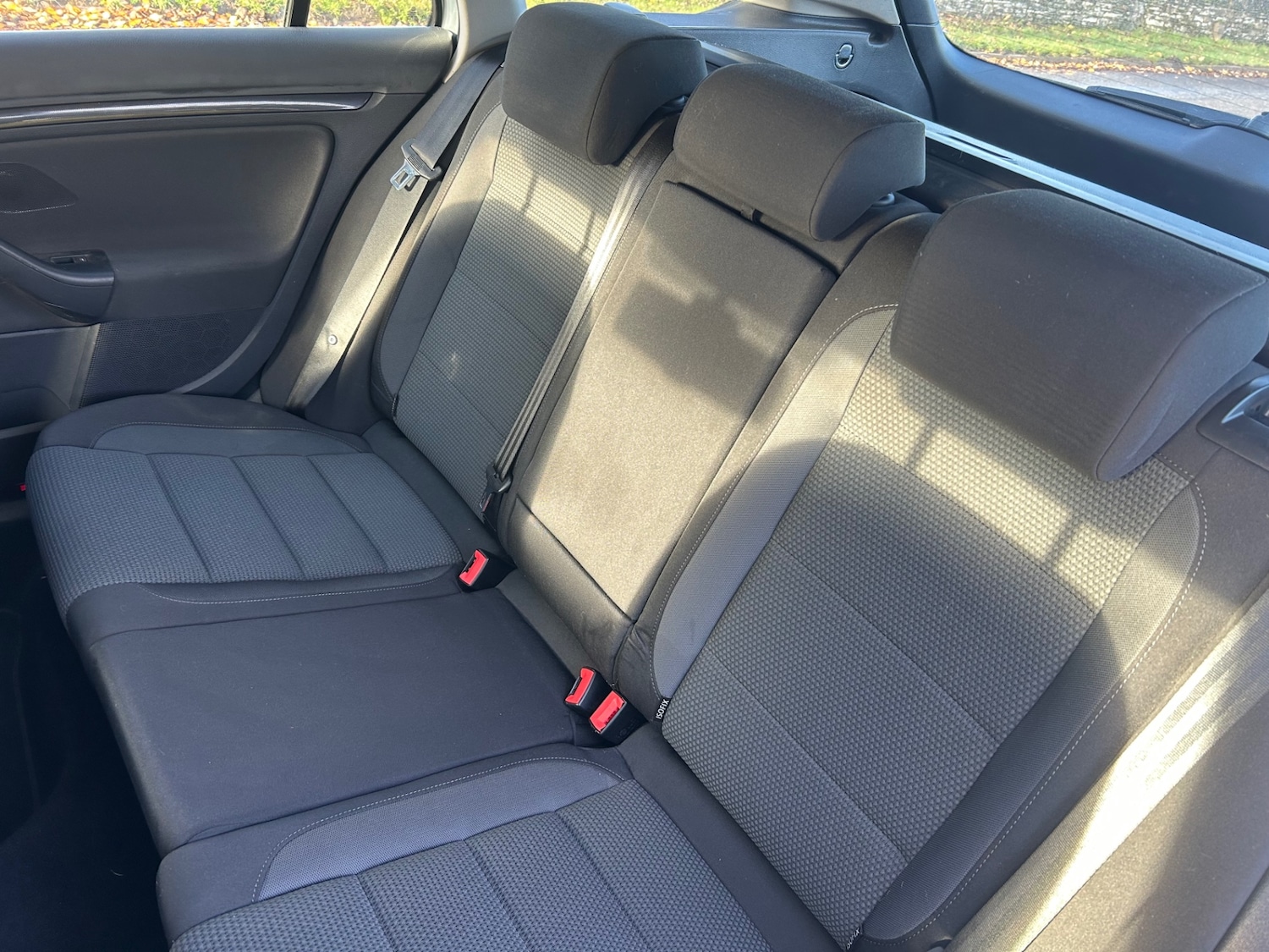 Used Volkswagen Golf 2011 for sale - 76931574: Photo 9