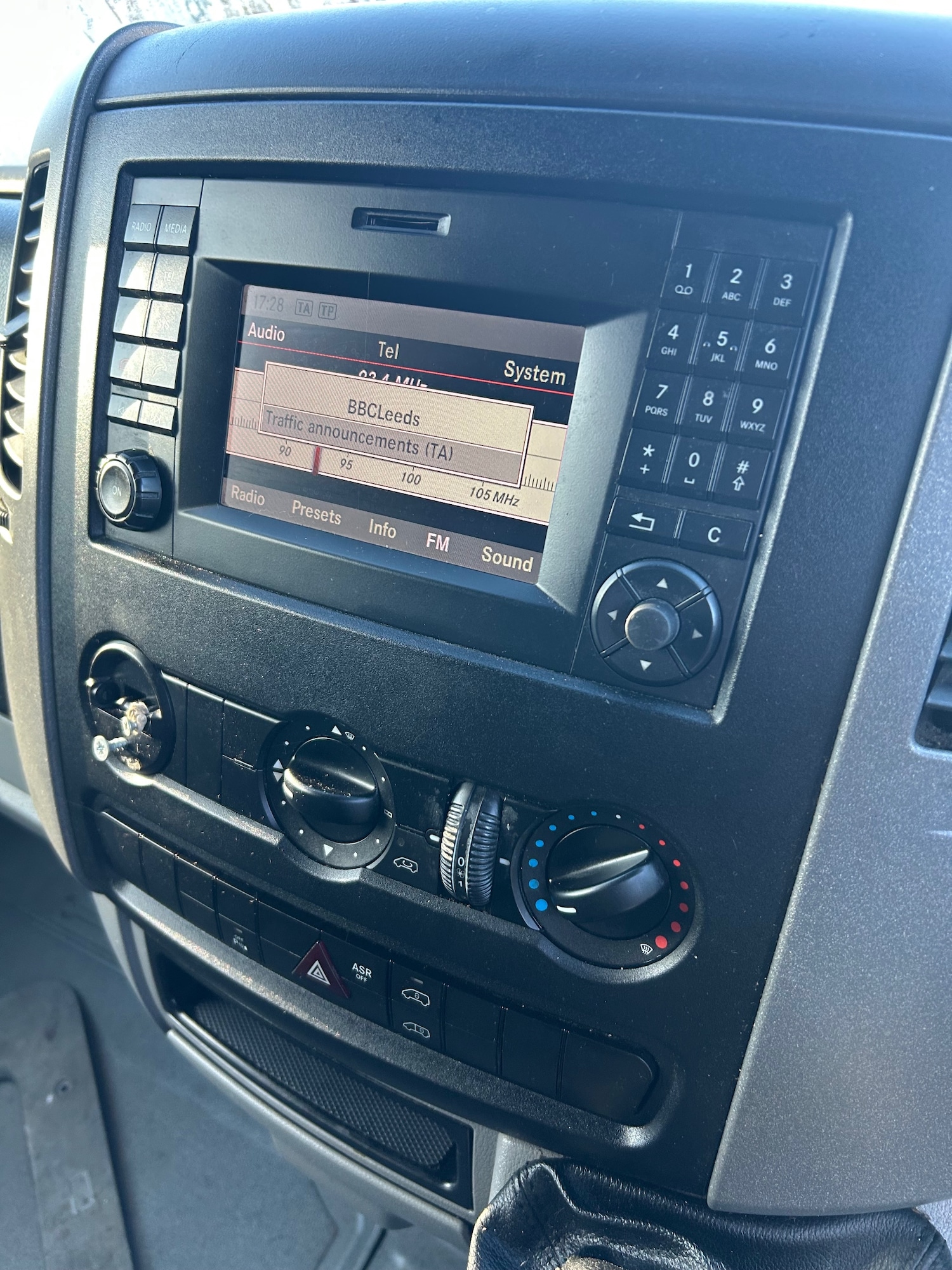 Used Volkswagen Crafter 2016 for sale - 76734620: Photo 8