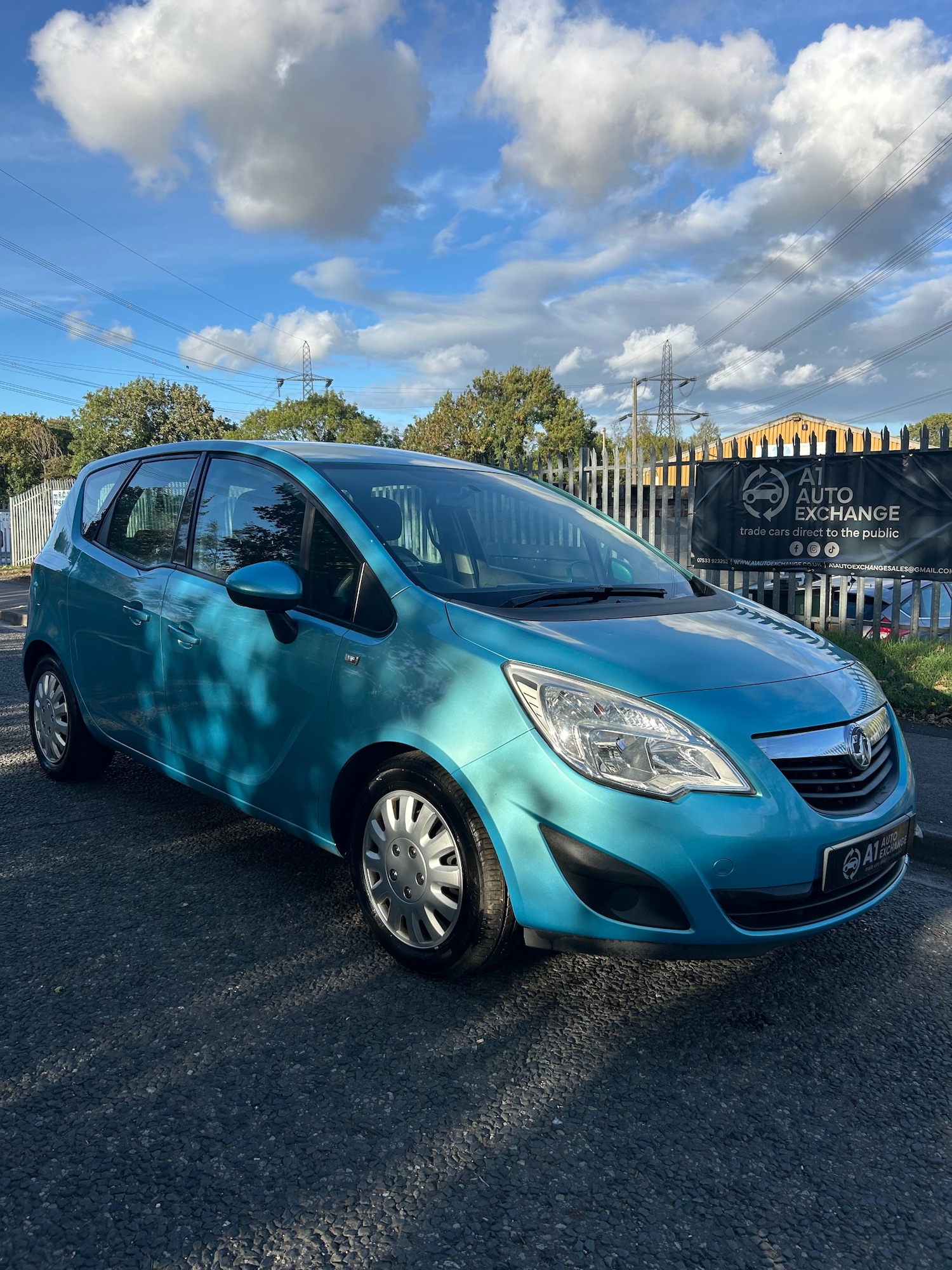 Used Vauxhall Meriva 2010 for sale - 76205739: Photo 1