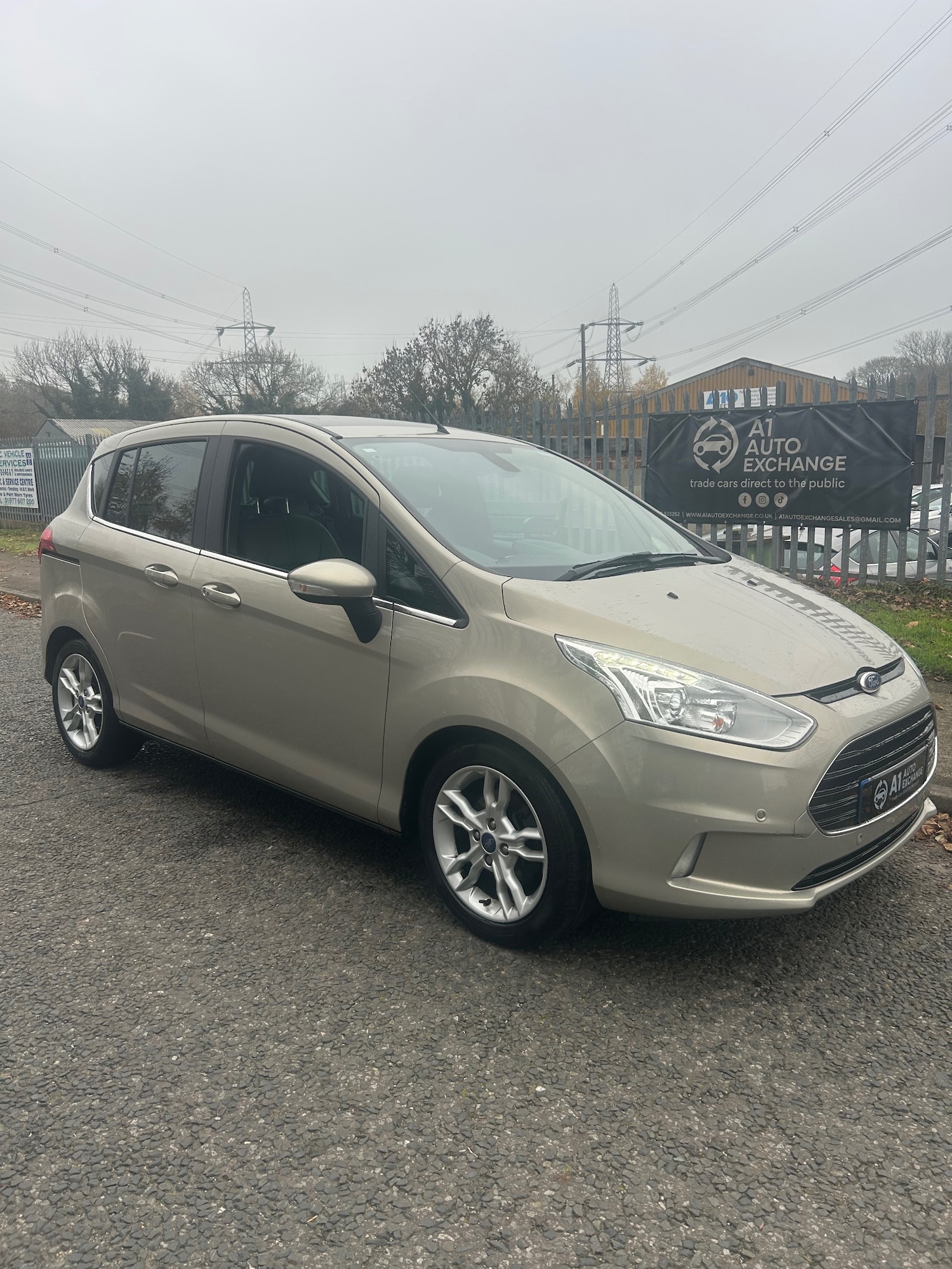 Used Ford B-MAX 2015 for sale - 76505650: Photo 1