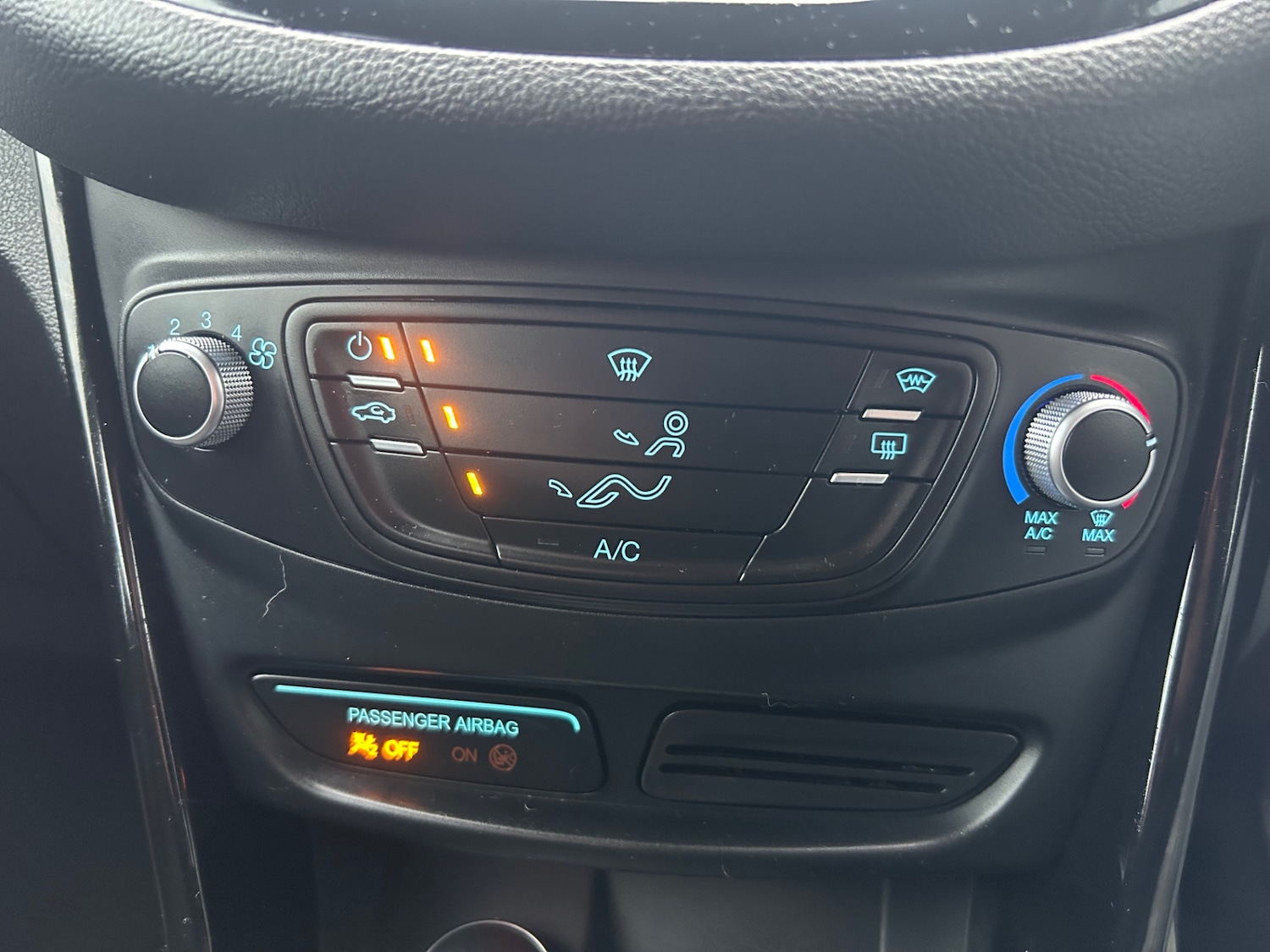 Used Ford B-MAX 2014 for sale - 76904725: Photo 17