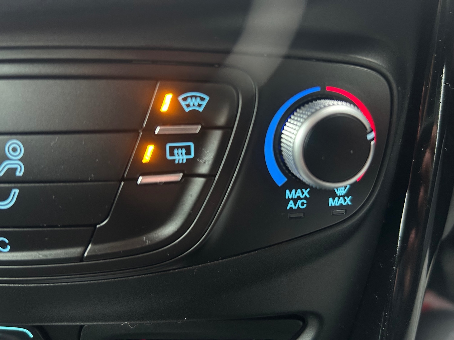 Used Ford B-MAX 2014 for sale - 76904725: Photo 20