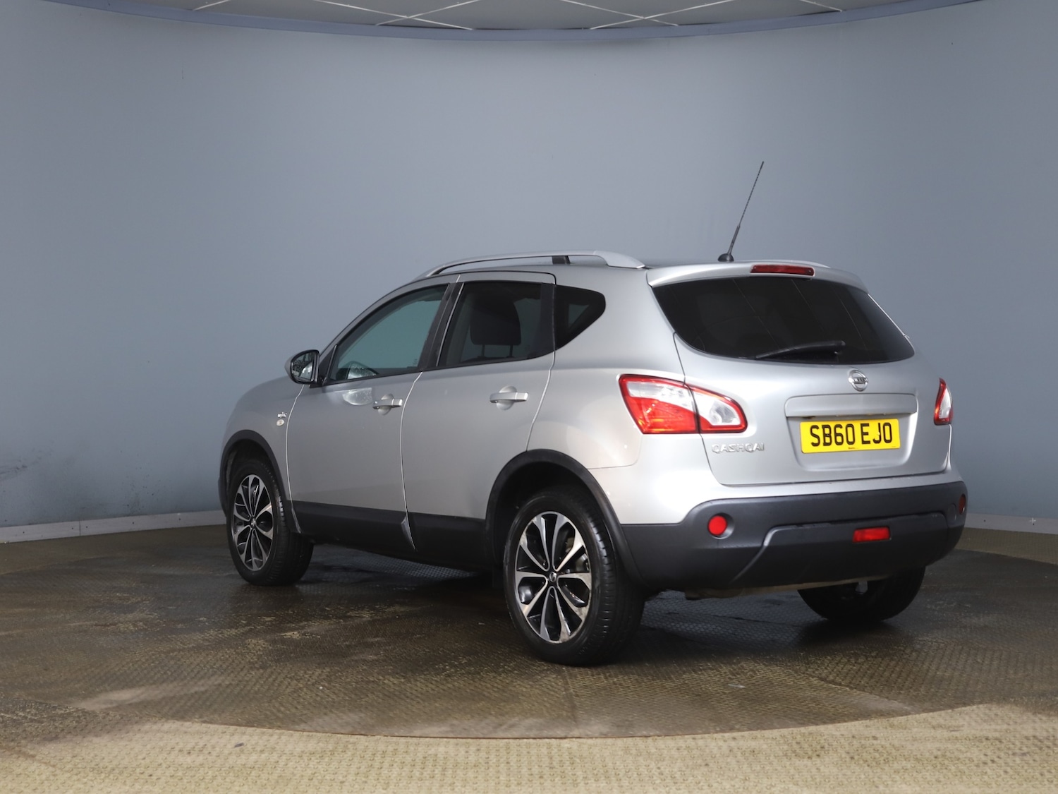 Used Nissan Qashqai 2010 for sale - 77261891: Photo 2