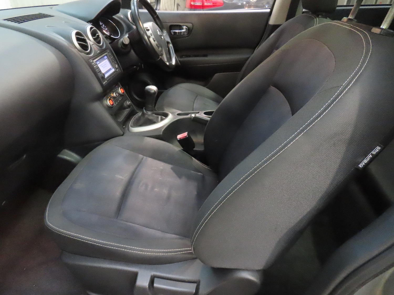 Used Nissan Qashqai 2010 for sale - 77261891: Photo 9