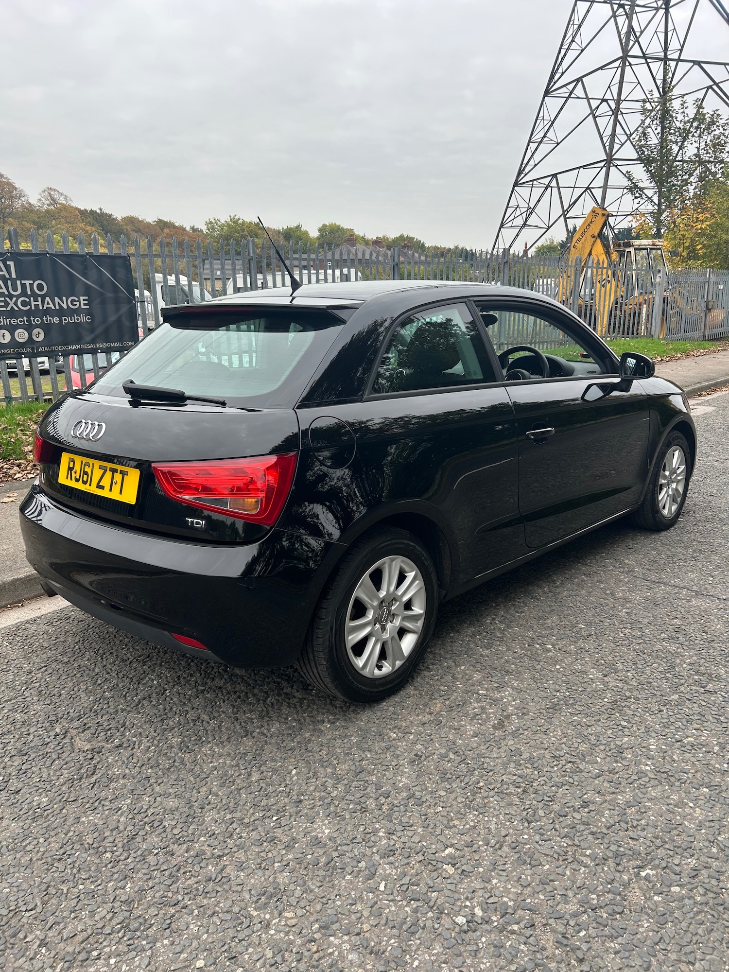 Used Audi A1 2011 for sale - 76374467: Photo 5