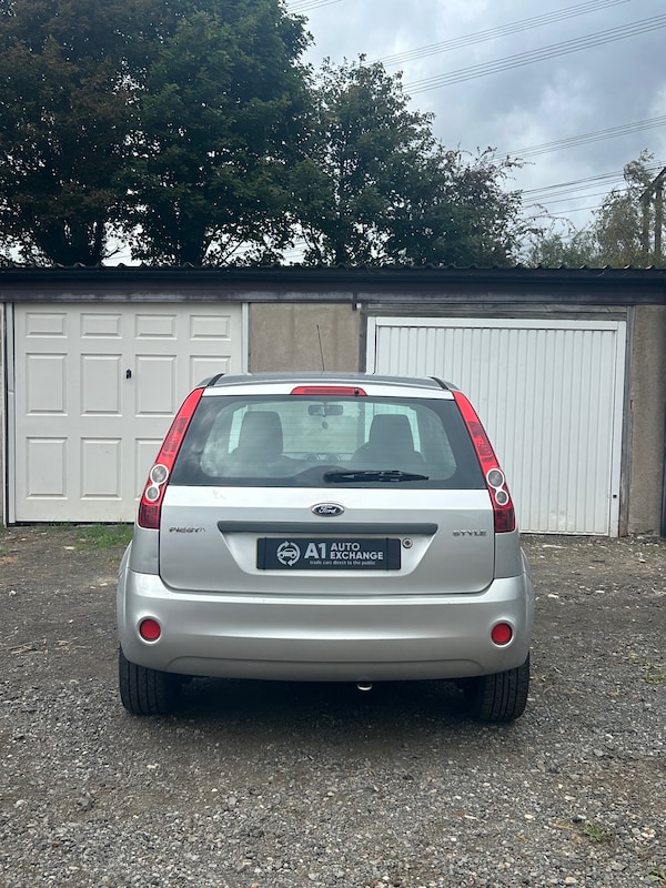 Used Ford Fiesta 2006 for sale - 76249393: Photo 12
