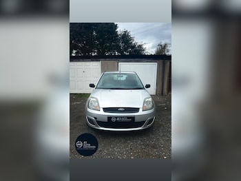 Used Ford Fiesta 2006 for sale - 76249393: Photo