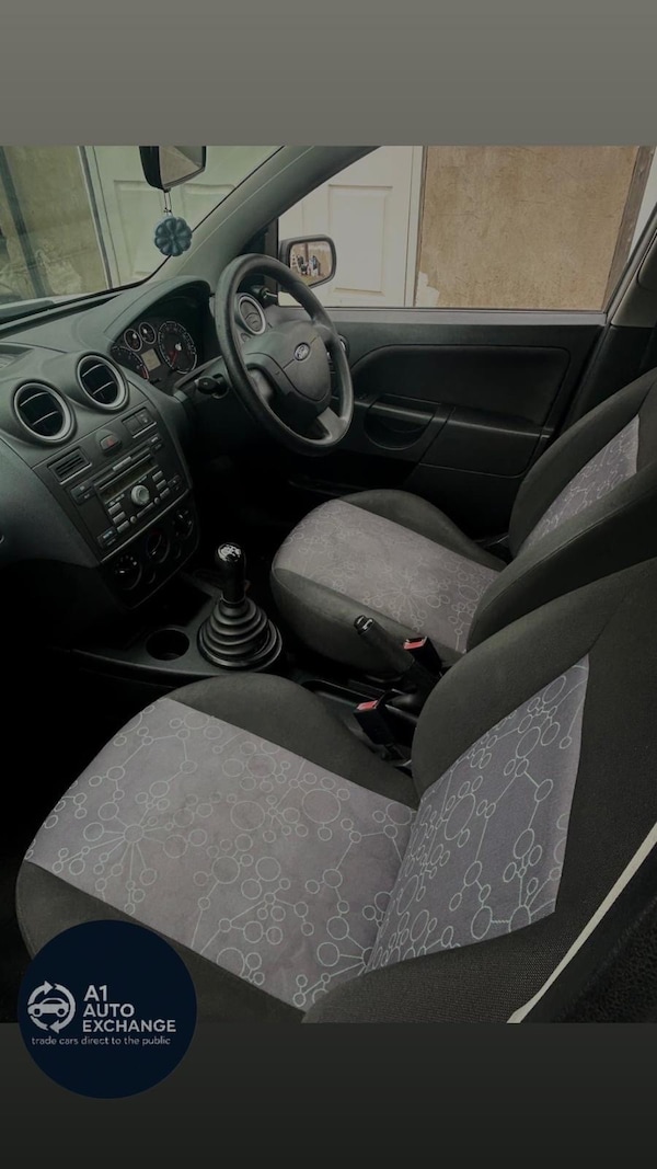 Used Ford Fiesta 2006 for sale - 76249393: Photo 8
