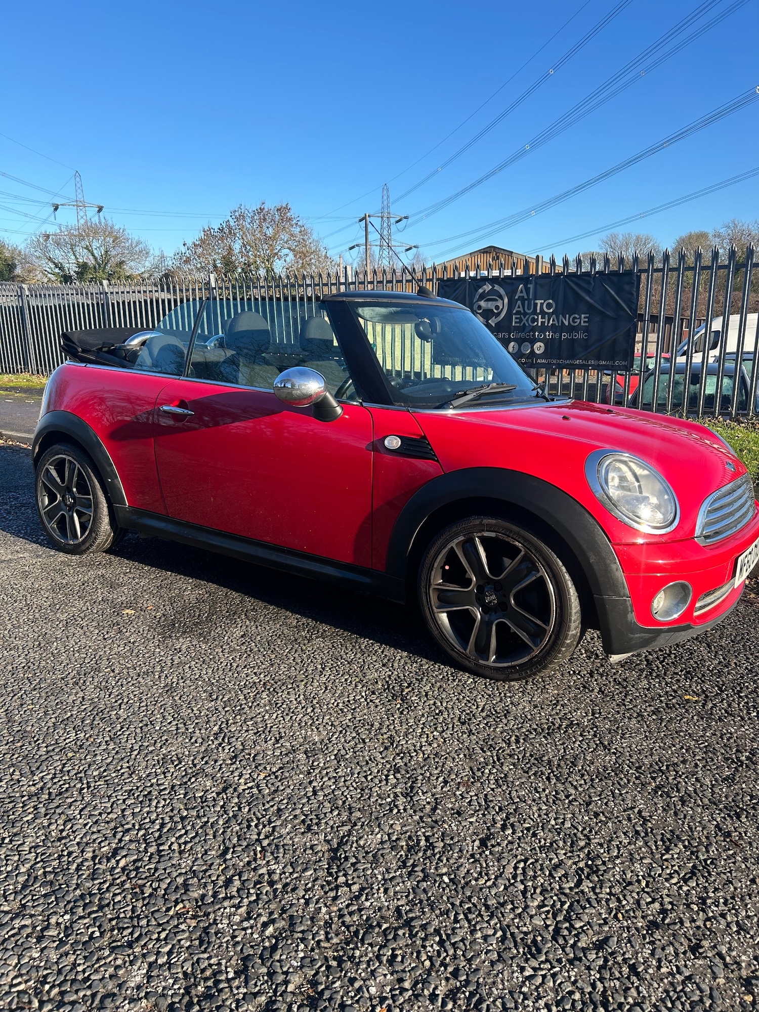 Used MINI Convertible 2010 for sale - 76778234: Photo 1