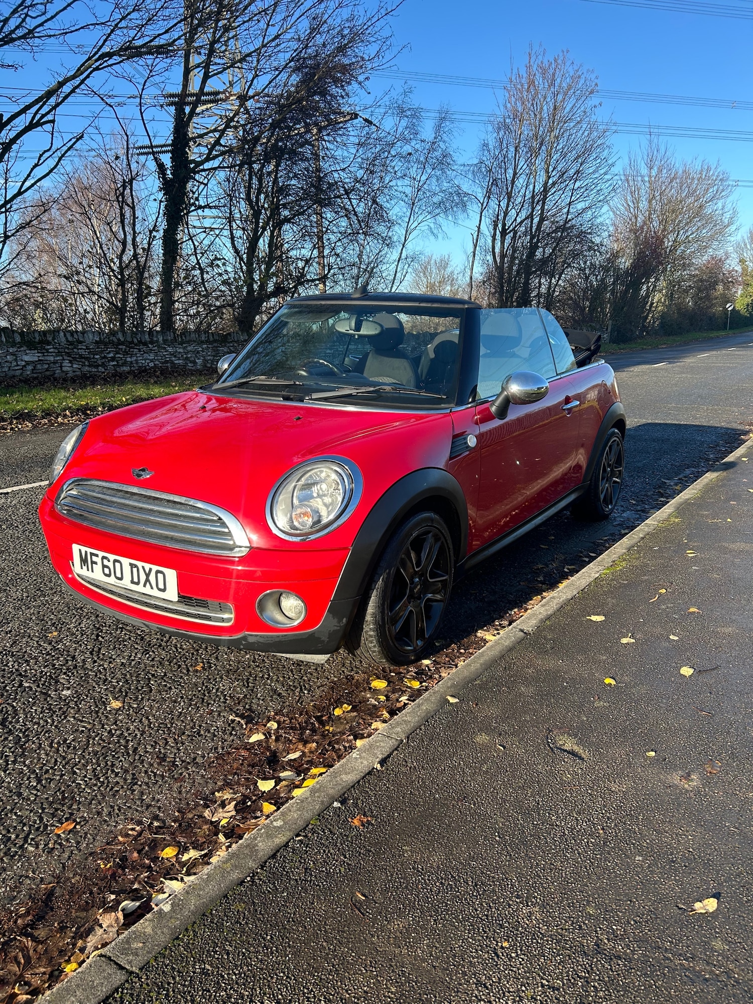 Used MINI Convertible 2010 for sale - 76778234: Photo 2