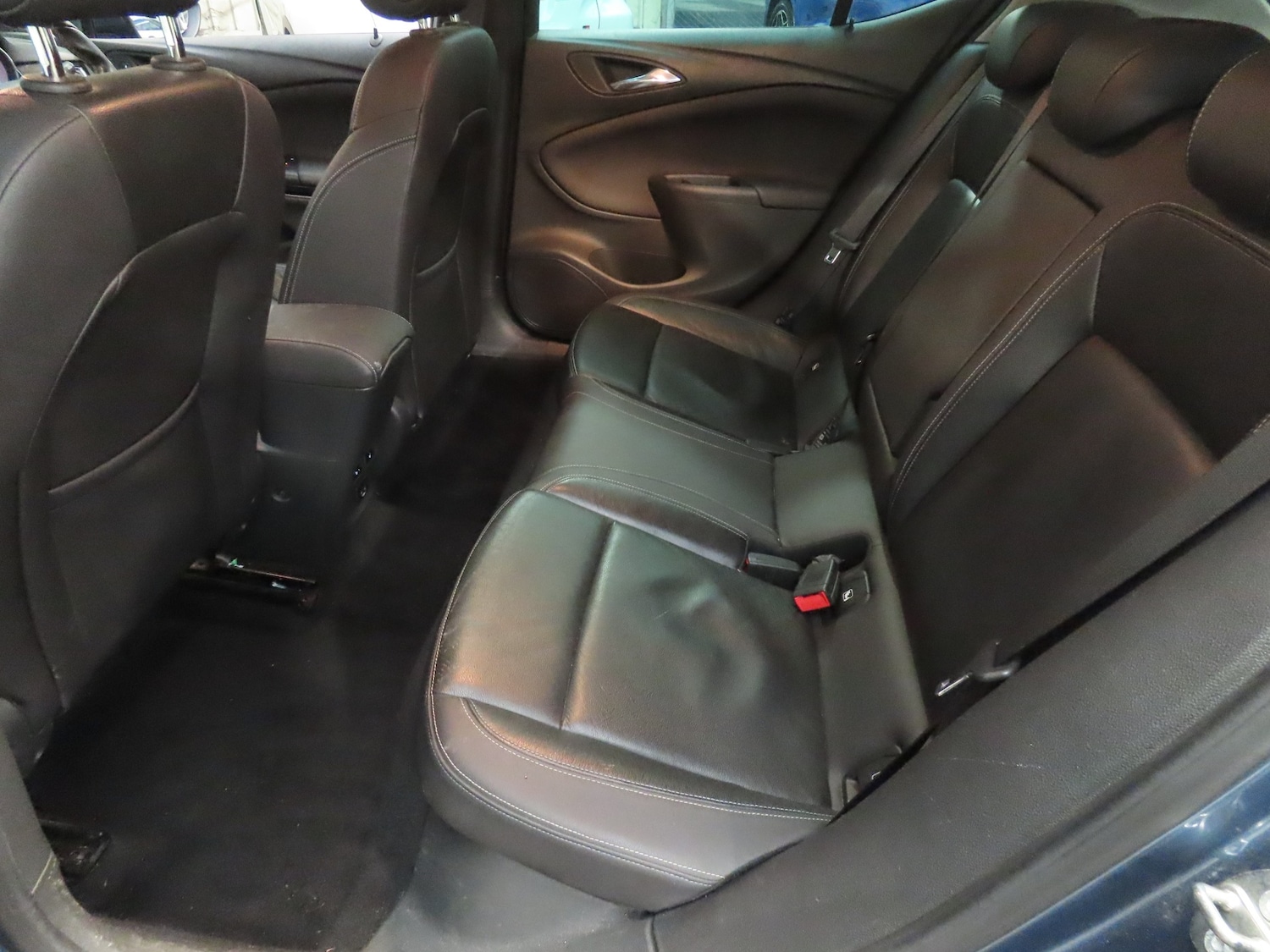 Used Vauxhall Astra 2017 for sale - 77261718: Photo 10