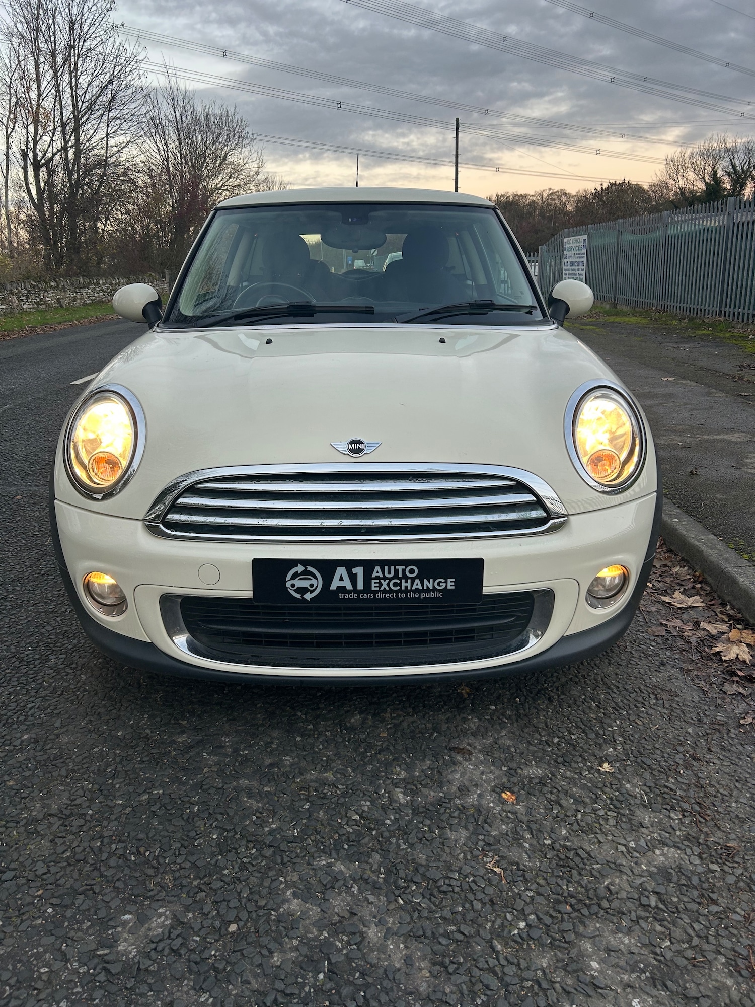 Used MINI Hatch 2013 for sale - 76696291: Photo 2