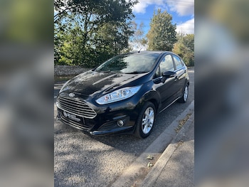 Used Ford Fiesta 2015 for sale - 76207506: Photo