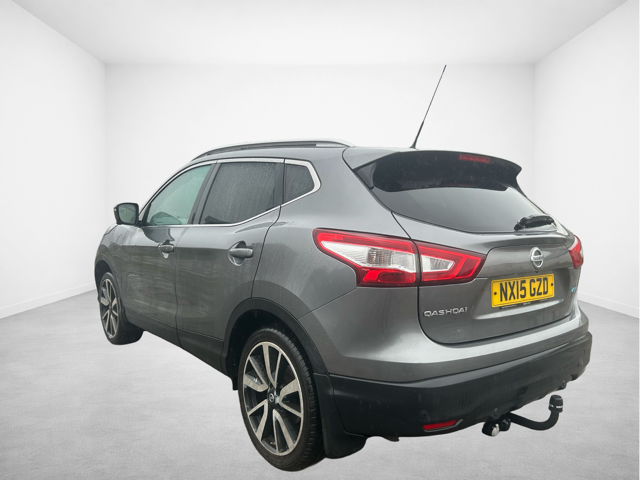 Used Nissan Qashqai 2015 for sale - 77437986: Photo 2