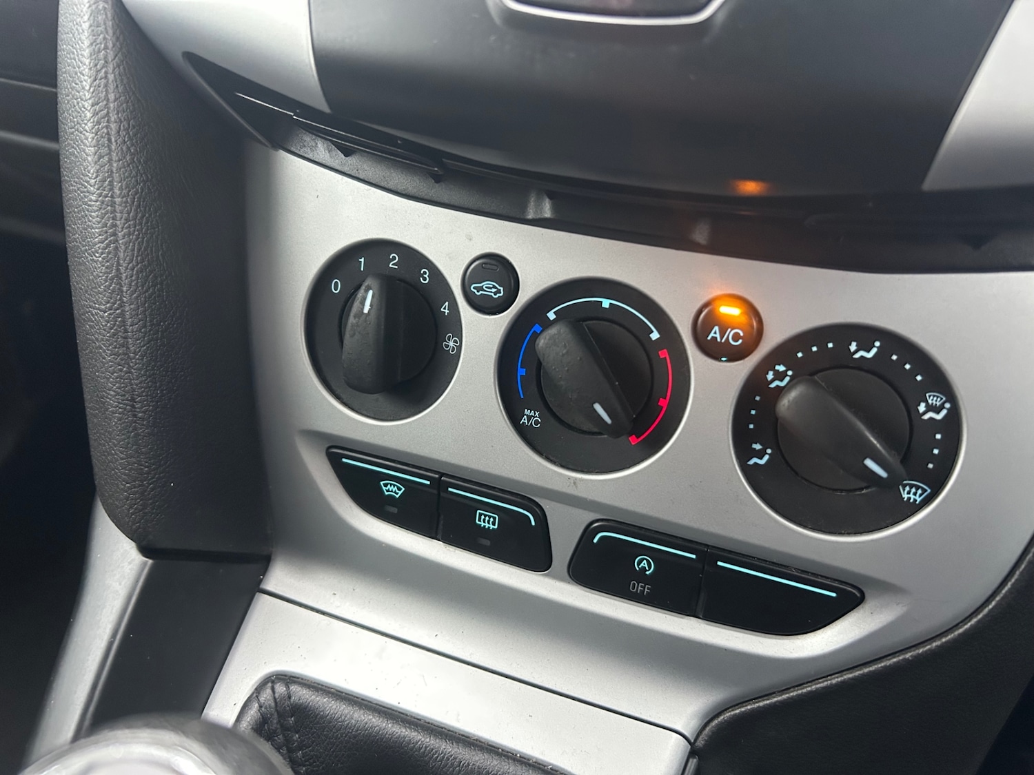 Used Ford Focus 2013 for sale - 77616818: Photo 9