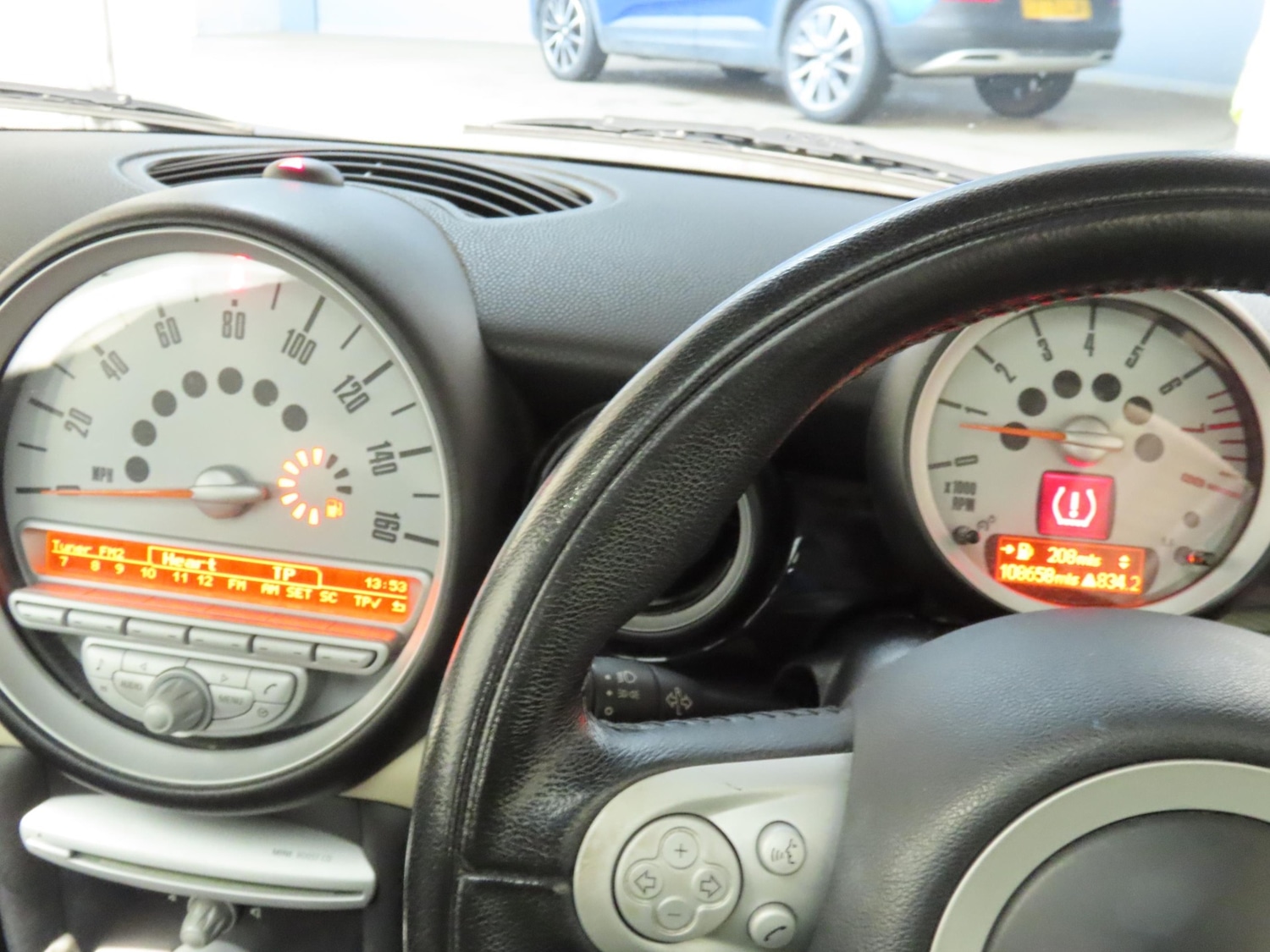 Used MINI Hatch 2010 for sale - 77261975: Photo 8