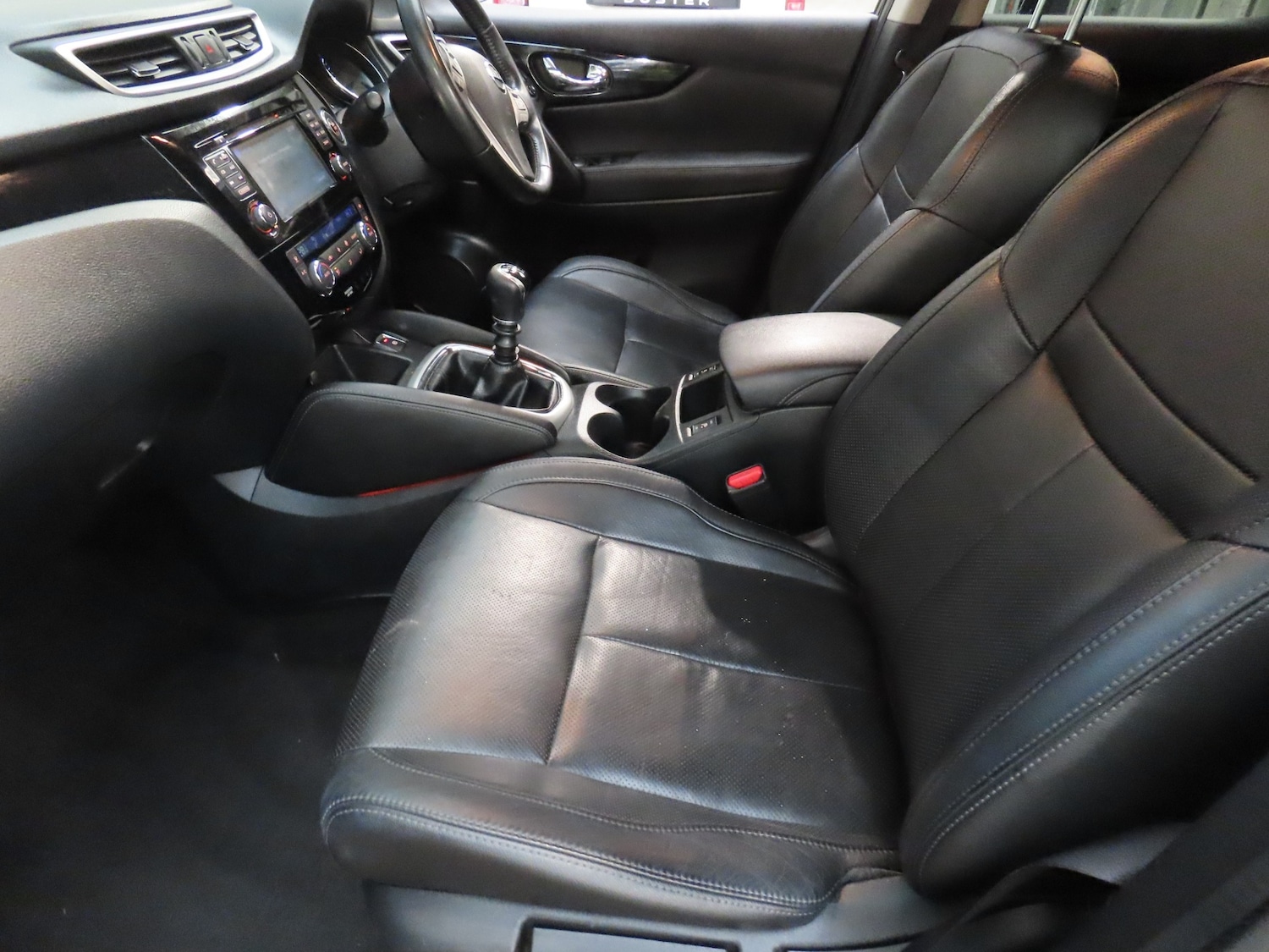 Used Nissan Qashqai 2015 for sale - 77261844: Photo 11
