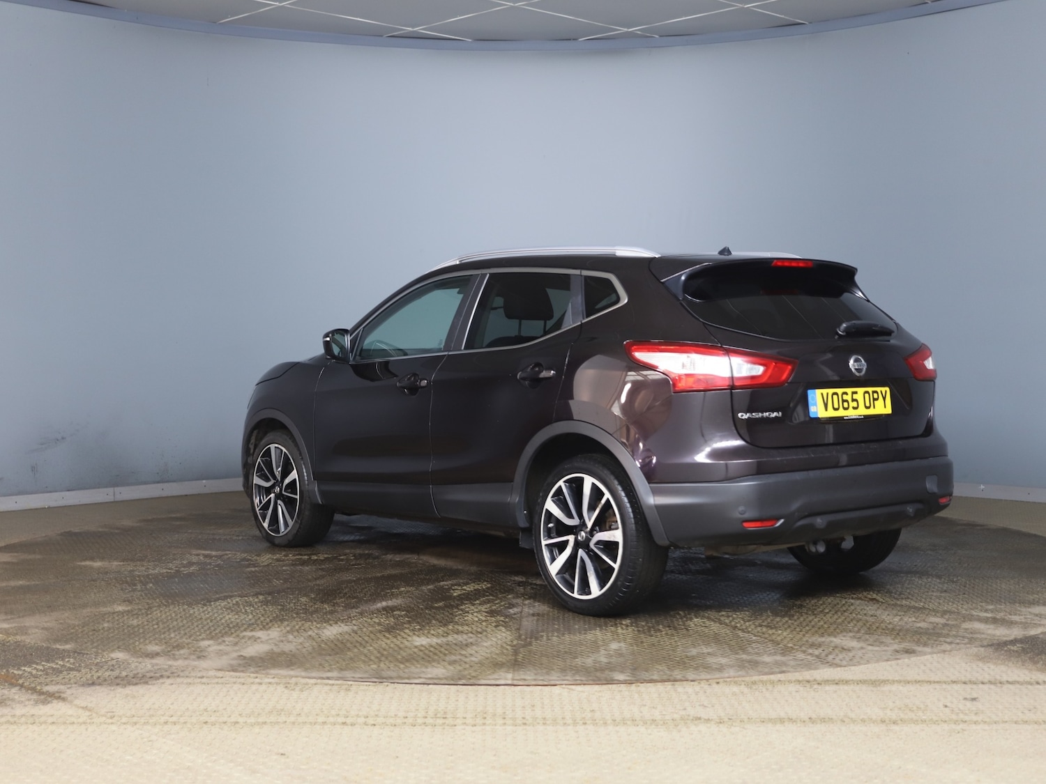 Used Nissan Qashqai 2015 for sale - 77261844: Photo 2