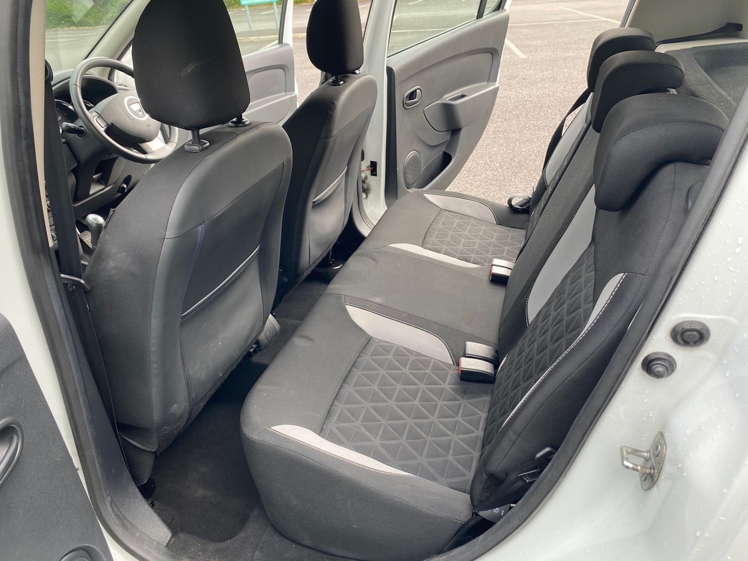 Used Dacia Sandero Stepway 2015 for sale - 77845214: Photo 15