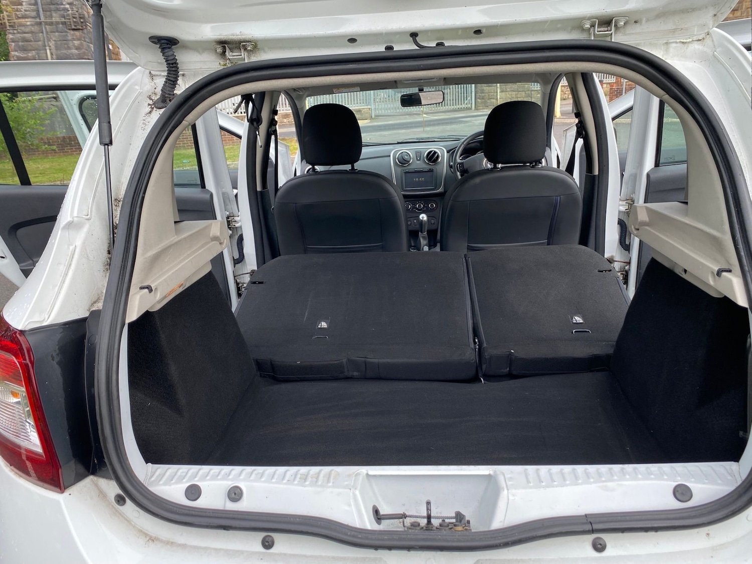 Used Dacia Sandero Stepway 2015 for sale - 77845214: Photo 16