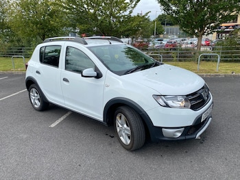 Used Dacia Sandero Stepway 2015 for sale - 77845214: Photo