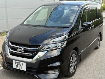Used Nissan Serena 2017 for sale - 77852678: Photo