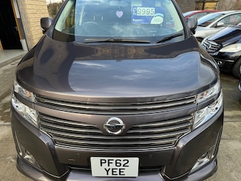 Used Nissan Elgrand 2013 for sale - 77844743: Photo