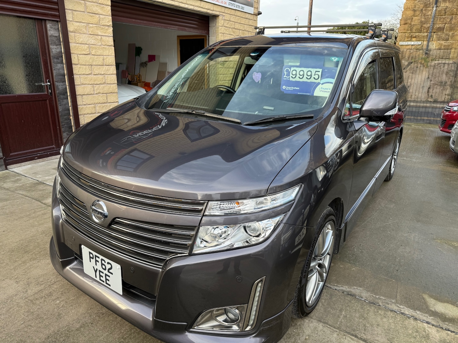 Used Nissan Elgrand 2025 for sale - 77844743: Photo 2
