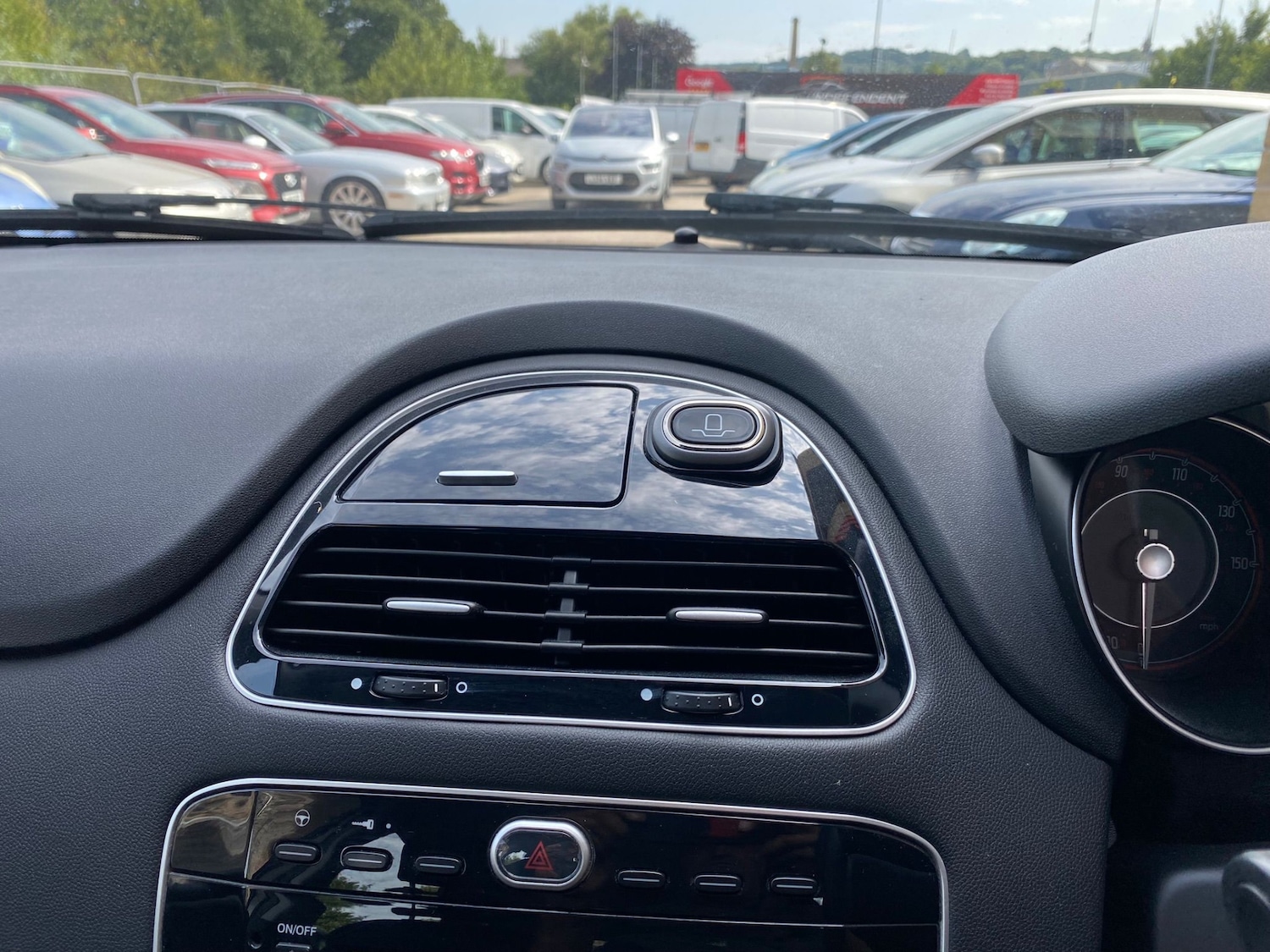 Used Fiat Punto 2013 for sale - 77844695: Photo 28