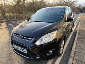 2011 (61) - 1.6 Titanium 5dr