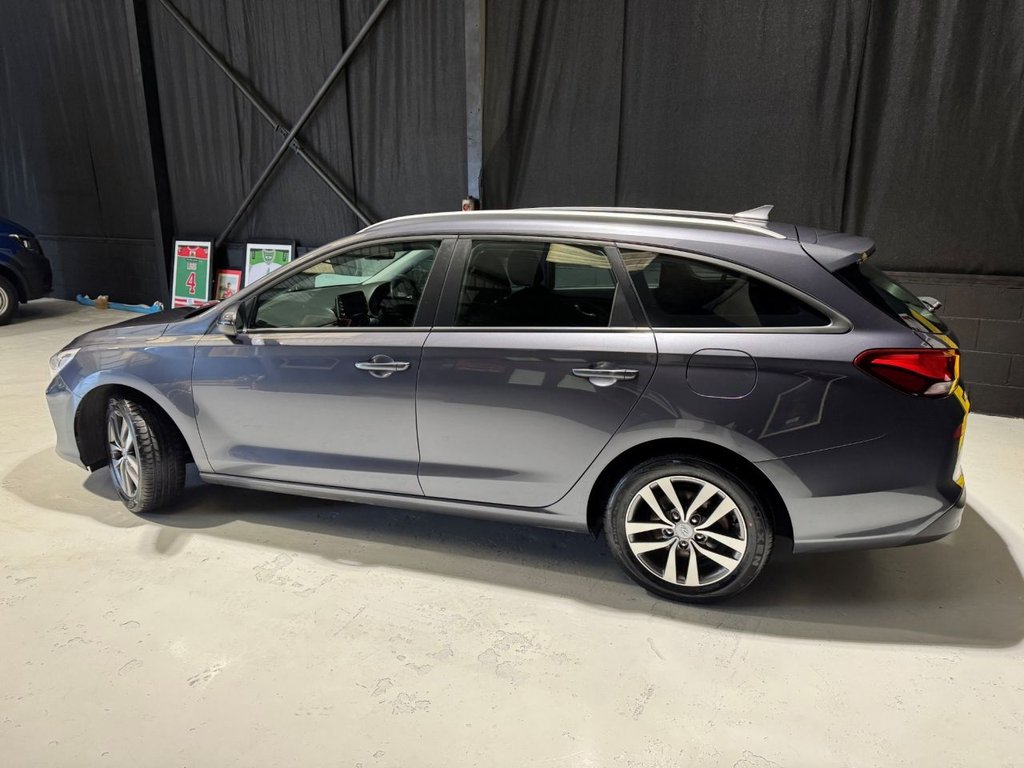 Used Hyundai i30 2020 for sale - 76453961: Photo 6