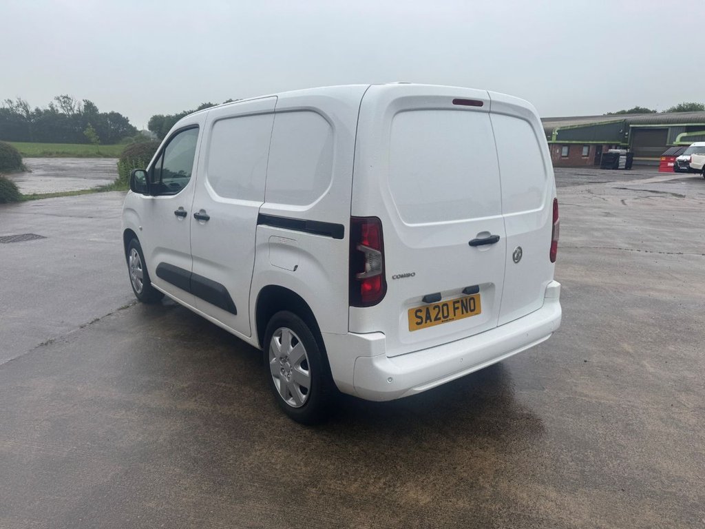 Used Vauxhall Combo 2020 for sale - 76356210: Photo 6
