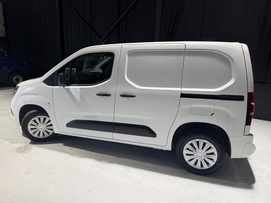 Used Vauxhall Combo 2020 for sale - 76510120: Photo 6