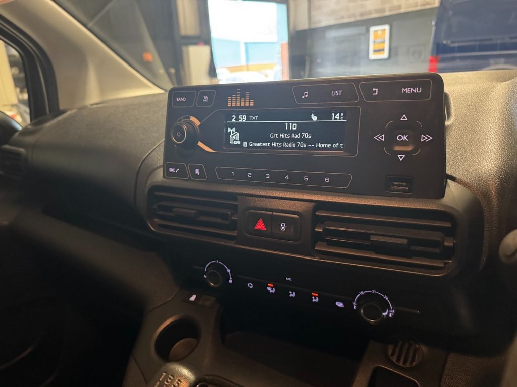 Used Vauxhall Combo 2020 for sale - 76510120: Photo 7