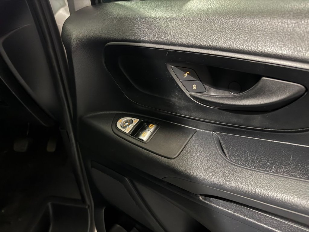 Used Mercedes-Benz Vito 2019 for sale - 77408439: Photo 23