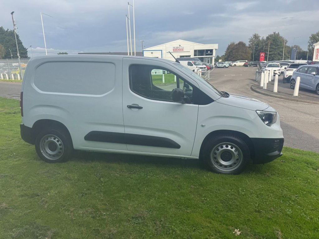 Used Vauxhall Combo 2021 for sale - 76356201: Photo 5
