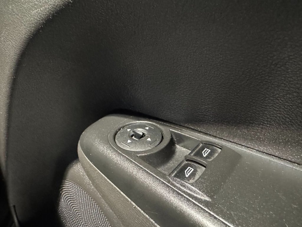 Used Ford Transit Courier 2020 for sale - 77850028: Photo 19