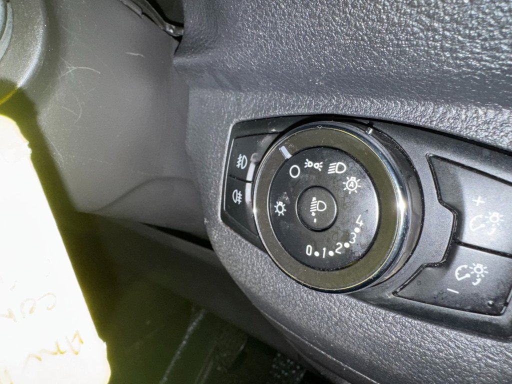 Used Ford Transit Courier 2020 for sale - 77850028: Photo 20