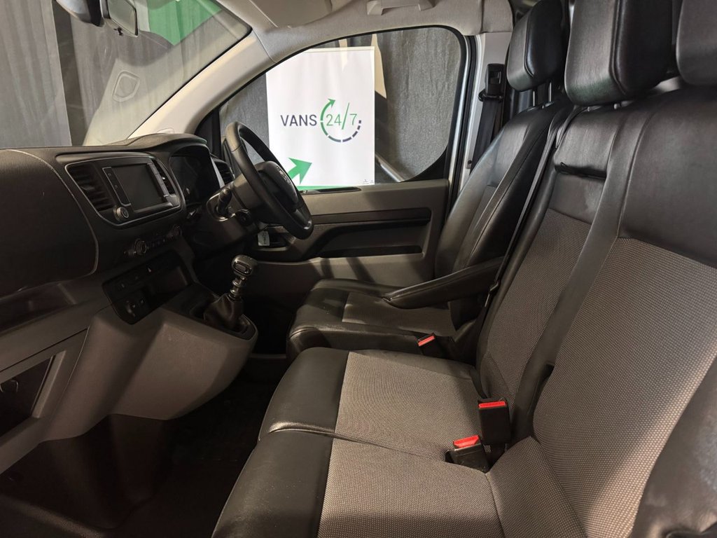 Used Vauxhall Vivaro 2019 for sale - 78003240: Photo 12