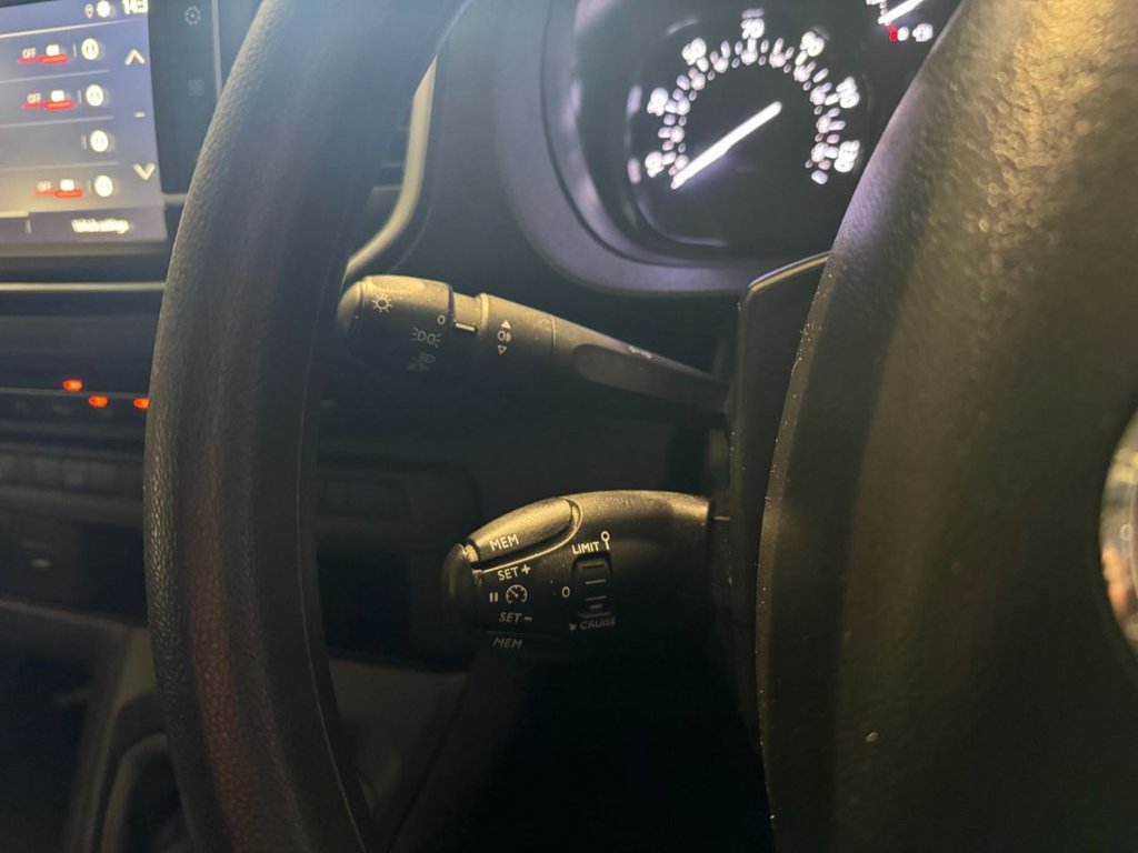 Used Vauxhall Vivaro 2023 for sale - 77952867: Photo 15