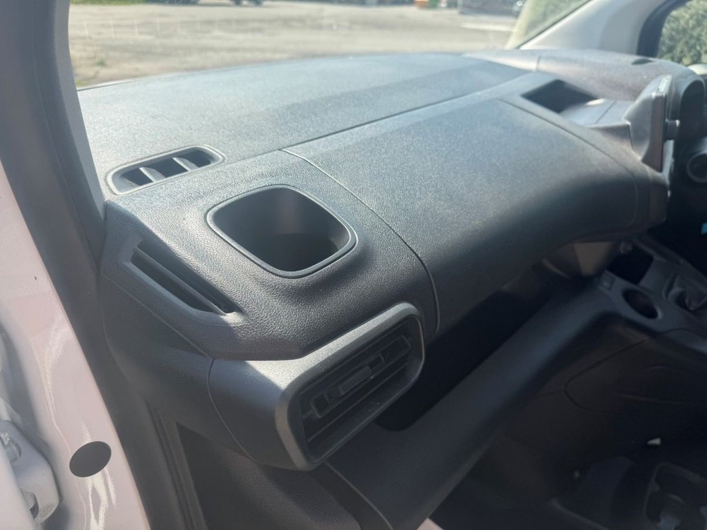 Used Vauxhall Combo 2020 for sale - 76356244: Photo 23