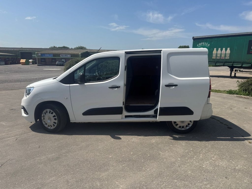 Used Vauxhall Combo 2020 for sale - 76356244: Photo 7