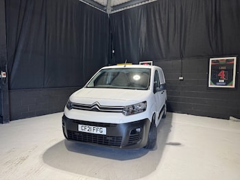 Used Citroen Berlingo 2021 for sale - 76569896: Photo