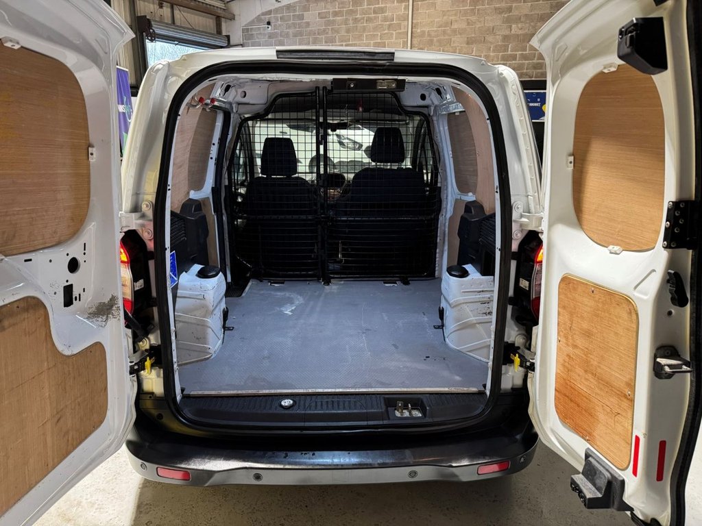 Used Ford Transit Courier 2020 for sale - 77263916: Photo 15