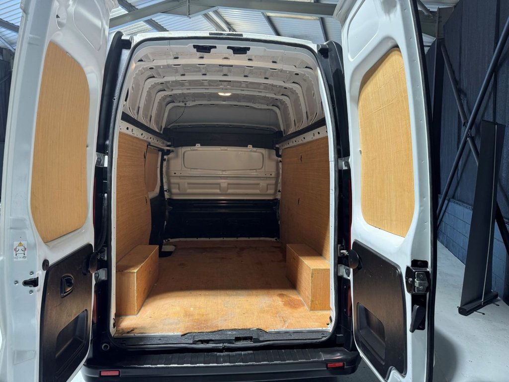 Used Renault Trafic 2022 for sale - 76570158: Photo 12