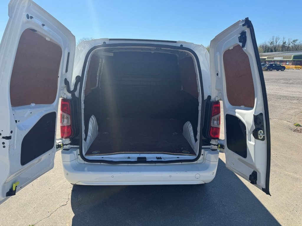 Used Vauxhall Combo 2020 for sale - 76356304: Photo 8
